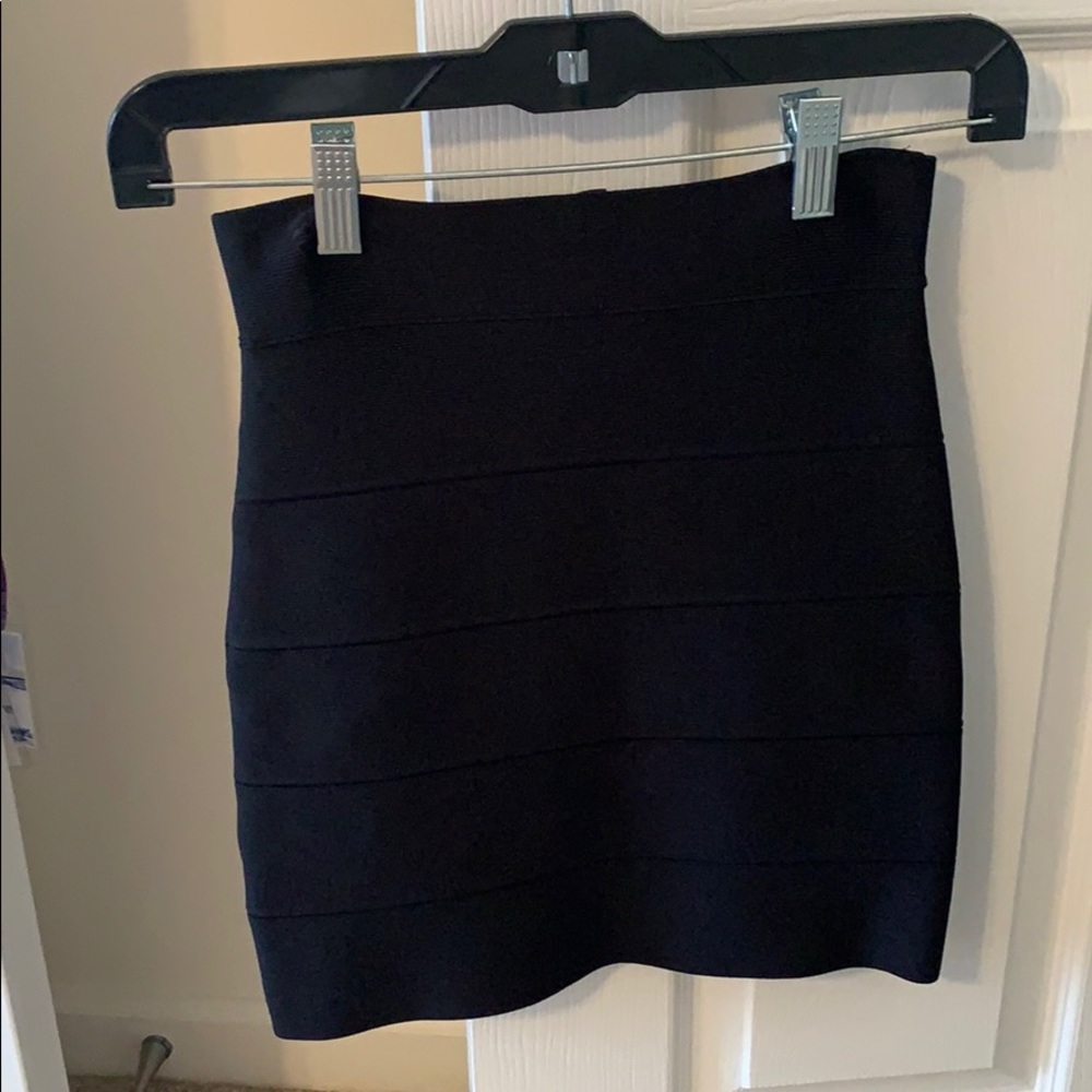 Black skirt